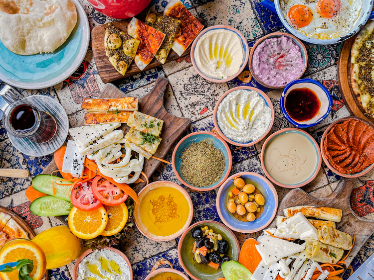 Recipes for snacks, quick brunches, cooking with leftovers and much more.